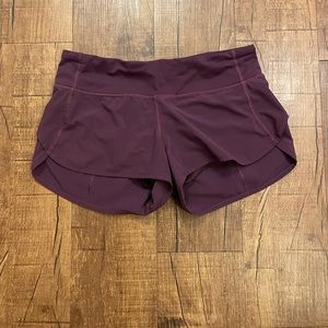 Lululemon speed up short 2.5 inches